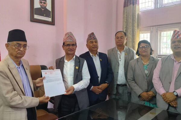 बागमती प्रदेश सरकारबाट एमाले बाहिरियो
